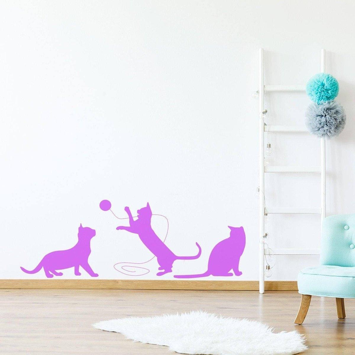Adorable Cat Silhouette Decal Vinyl Sticker - Trendy Pet-Themed Wall Art Accessory